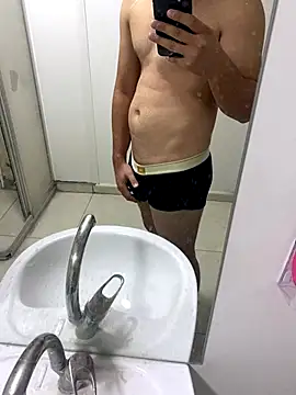 Snapshot of turkishdick22 chatting on November 16, 2025, 4:01 pm turkishdick22 online show from November 16, 2025, 4:01 pm