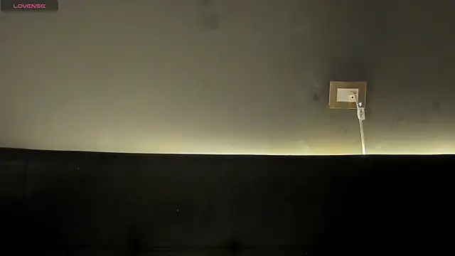 Snapshot of Angel-umbra chatting on November 26, 2025, 8:21 pm Angel-umbra online show from November 26, 2025, 8:21 pm