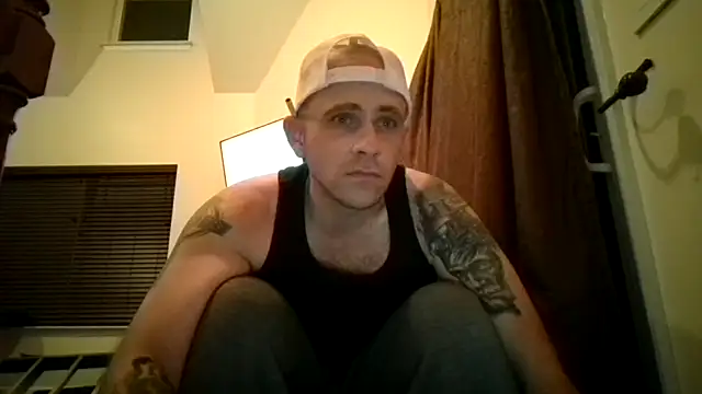 HungDave420 online show from November 18, 2025, 8:08 am