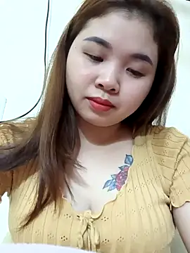 Snapshot of Queen-hot111 chatting on November 19, 2025, 2:06 pm Queen-hot111 online show from November 19, 2025, 2:06 pm