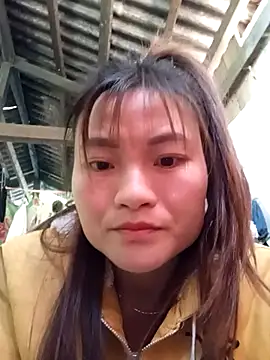 Lee-Thee online show from November 27, 2025, 1:51 am