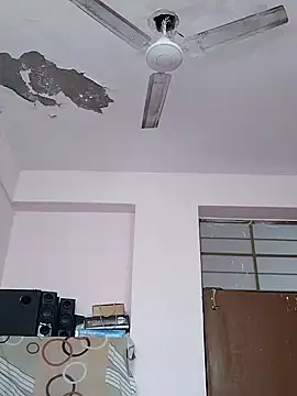 Snapshot of CUTE-LOVE-SWEETS chatting on May 14, 2026, 3:57 am CUTE-LOVE-SWEETS online show from May 14, 2026, 3:57 am