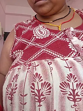 CUTE-LOVE-SWEETS online show from June 20, 2026, 3:53 am