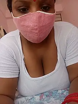 CUTE-LOVE-SWEETS online show from June 27, 2026, 4:17 am