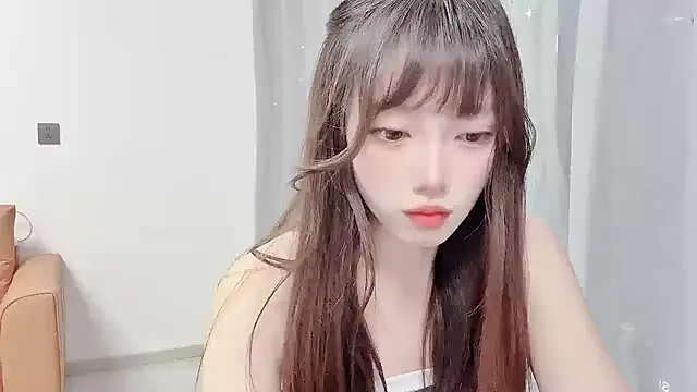 Snapshot of yuyayayu chatting on November 25, 2025, 11:43 am yuyayayu online show from November 25, 2025, 11:43 am