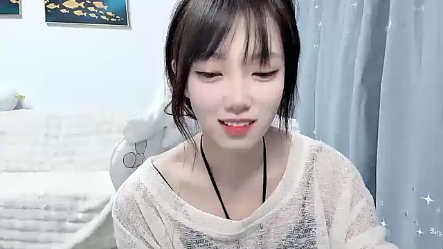 Snapshot of yuyayayu chatting on February 4, 2026, 2:34 pm yuyayayu online show from February 4, 2026, 2:34 pm