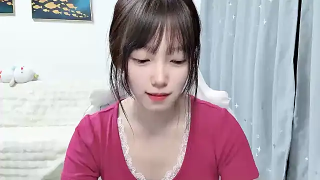 Snapshot of yuyayayu chatting on February 11, 2026, 2:44 pm yuyayayu online show from February 11, 2026, 2:44 pm