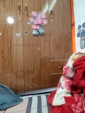 Cover-baa online show from April 4, 2026, 3:05 am