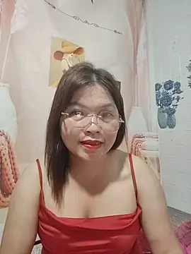 Snapshot of Cover-baa chatting on May 22, 2026, 7:08 pm Cover-baa online show from May 22, 2026, 7:08 pm