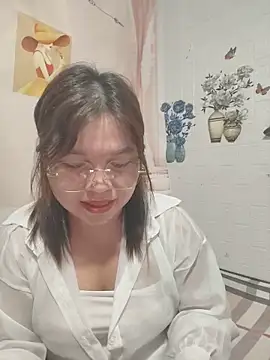 Snapshot of Cover-baa chatting on May 30, 2026, 9:56 pm Cover-baa online show from May 30, 2026, 9:56 pm