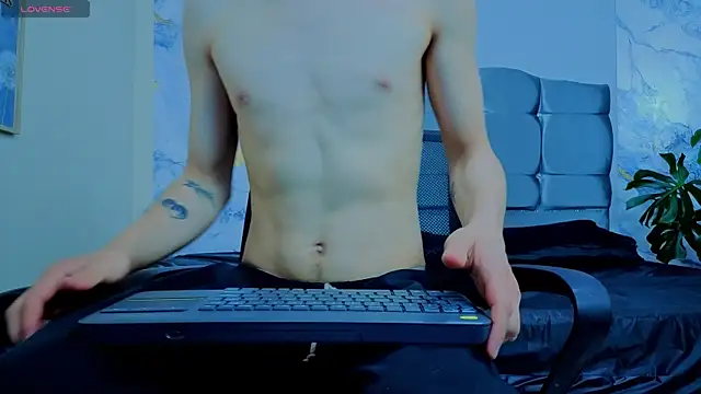 James Adams 01 online show from April 9, 2026, 11:59 am