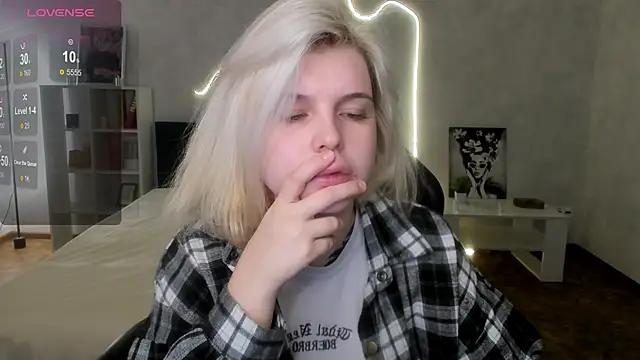 shadow  purrr online show from January 8, 2026, 12:35 am