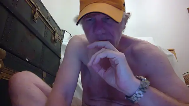 Snapshot of Hardwarelane67 chatting on November 22, 2025, 6:12 am Hardwarelane67 online show from November 22, 2025, 6:12 am