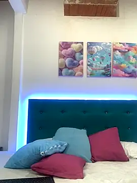 Snapshot of LunaSP99 chatting on November 21, 2025, 9:02 pm LunaSP99 online show from November 21, 2025, 9:02 pm