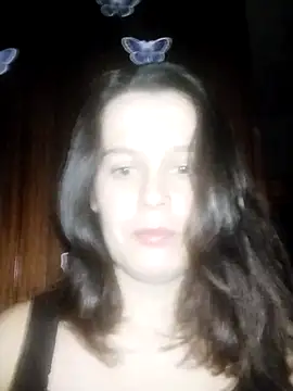 Liliakis online show from November 19, 2025, 7:36 pm