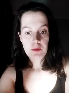 Liliakis online show from November 20, 2025, 7:57 pm