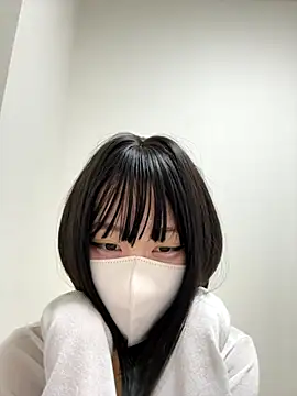 rin-nir online show from December 3, 2025, 11:41 am