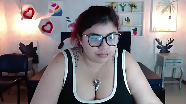 danna garza online show from February 12, 2026, 11:16 am