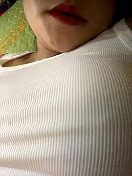 Sunset-yll online show from November 23, 2025, 4:18 pm