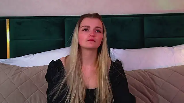 AnnyRaii online show from January 17, 2026, 6:22 pm