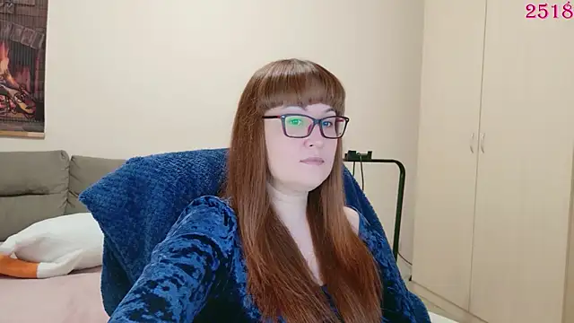 Snapshot of Foxy-lady chatting on April 6, 2026, 12:17 pm Foxy-lady online show from April 6, 2026, 12:17 pm