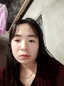 Snapshot of Xuca-bits chatting on December 3, 2025, 3:54 pm Xuca-bits online show from December 3, 2025, 3:54 pm