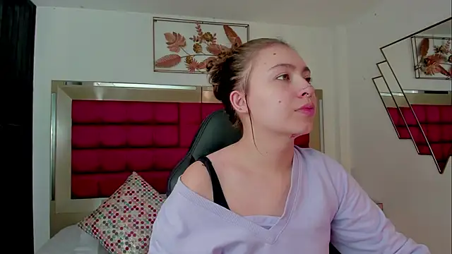 MarieTaylor  online show from March 7, 2026, 6:16 pm