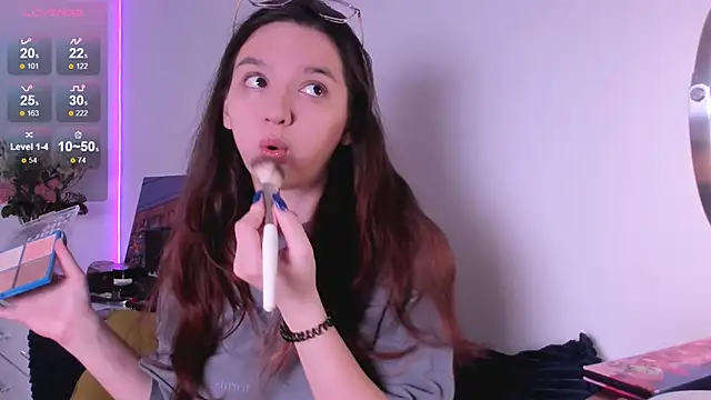 miabellee online show from December 23, 2025, 9:29 am