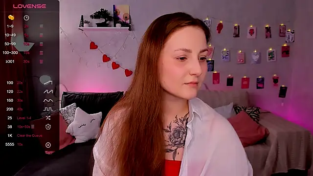 velvet cherry  online show from March 7, 2026, 8:44 am