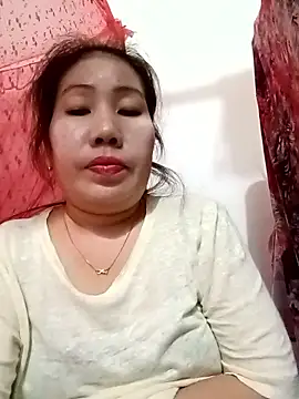 Snapshot of Reema_143 chatting on January 16, 2026, 4:22 pm Reema 143 online show from January 16, 2026, 4:22 pm