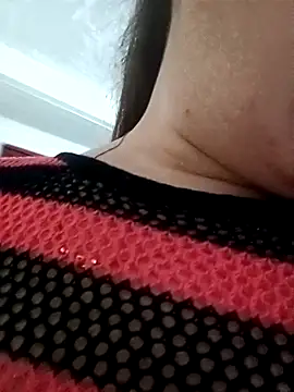 Snapshot of Reema_143 chatting on February 17, 2026, 3:08 pm Reema 143 online show from February 17, 2026, 3:08 pm