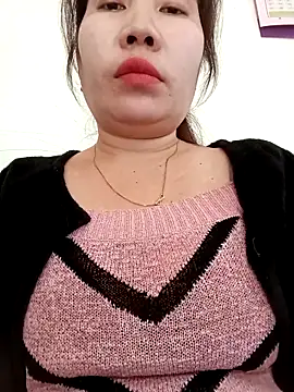 Snapshot of Reema_143 chatting on February 26, 2026, 6:34 am Reema 143 online show from February 26, 2026, 6:34 am