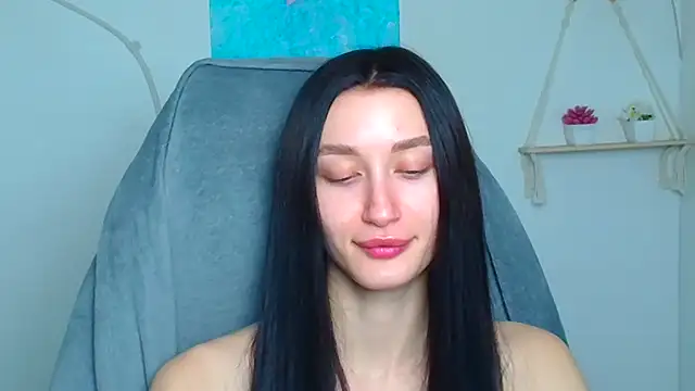 Stella XO online show from March 4, 2026, 6:30 am