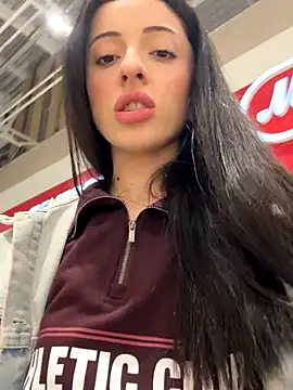 Snapshot of Lilitoppp chatting on November 20, 2025, 7:30 am Lilitoppp online show from November 20, 2025, 7:30 am