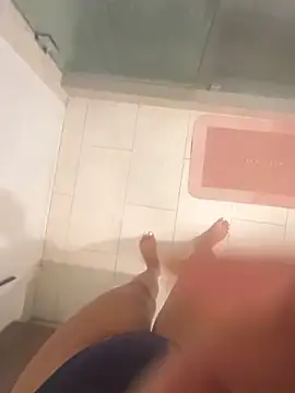 Maia0823 online show from November 19, 2025, 5:35 pm