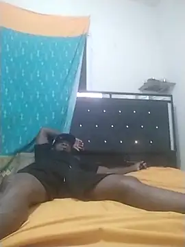 Snapshot of laperson chatting on November 21, 2025, 10:41 pm laperson online show from November 21, 2025, 10:41 pm