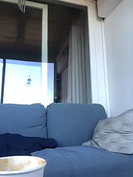 Spielzeugtwink online show from April 7, 2026, 1:00 pm