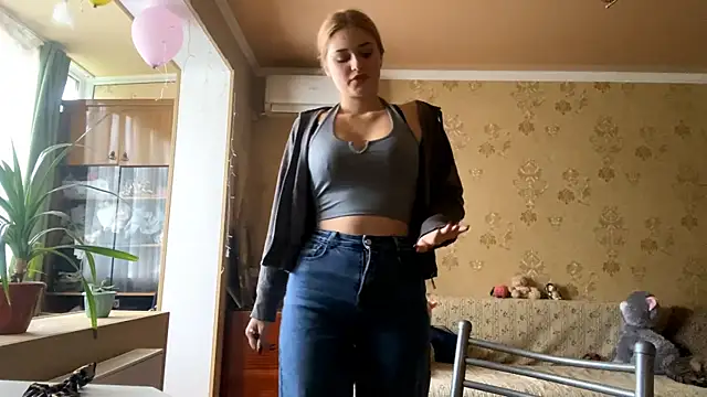 Snapshot of Malley_Saunds chatting on November 26, 2025, 9:21 am Malley Saunds online show from November 26, 2025, 9:21 am