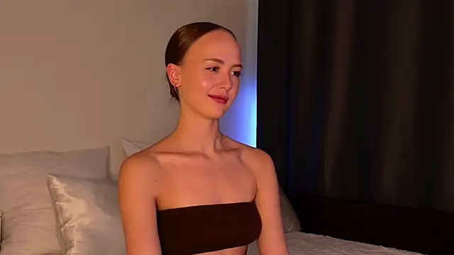 CarolinePortons online show from May 31, 2026, 3:41 pm