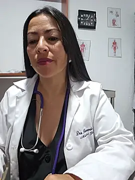 Snapshot of JustSamantha_ chatting on June 12, 2026, 11:20 am JustSamantha online show from June 12, 2026, 11:20 am