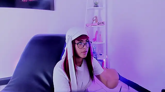 Taylor  Watson online show from February 6, 2026, 7:06 pm