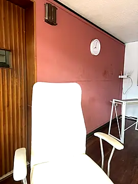 Snapshot of KyliePinkk_ chatting on November 26, 2025, 1:34 pm KyliePinkk online show from November 26, 2025, 1:34 pm