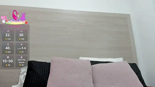 selenaflamemj online show from December 16, 2025, 7:19 pm