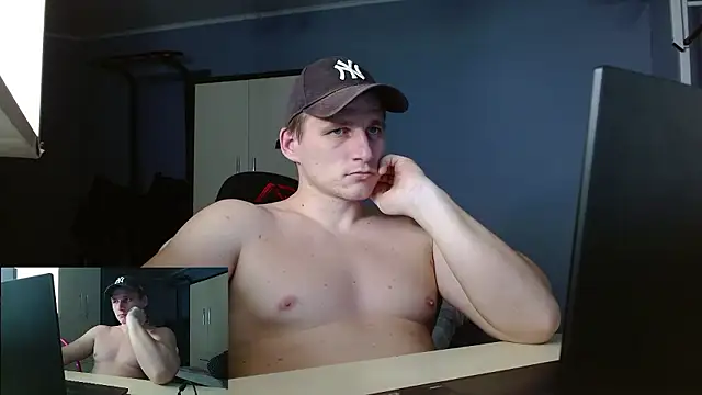 Snapshot of Poliglotjoe1 chatting on January 17, 2026, 2:38 am Poliglotjoe1 online show from January 17, 2026, 2:38 am