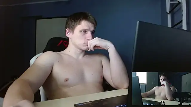 Snapshot of Poliglotjoe1 chatting on February 18, 2026, 11:44 pm Poliglotjoe1 online show from February 18, 2026, 11:44 pm