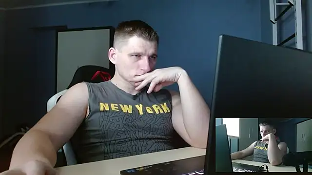 Snapshot of Poliglotjoe1 chatting on February 19, 2026, 7:21 pm Poliglotjoe1 online show from February 19, 2026, 7:21 pm