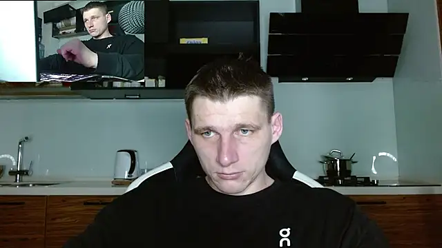 Snapshot of Poliglotjoe1 chatting on March 1, 2026, 4:25 am Poliglotjoe1 online show from March 1, 2026, 4:25 am