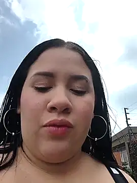 Kendra-daring online show from December 22, 2025, 7:11 pm