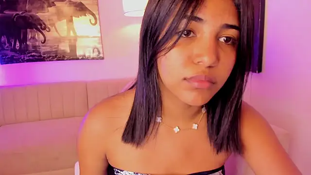 emmyheart7 online show from February 9, 2026, 3:43 am