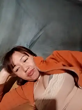 Jelly-squirt online show from March 3, 2026, 12:55 pm